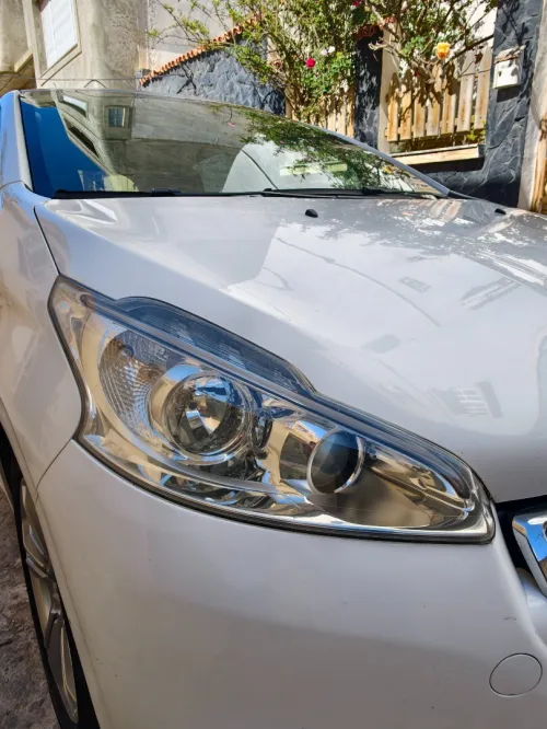 Peugeot 208 2014 Allure