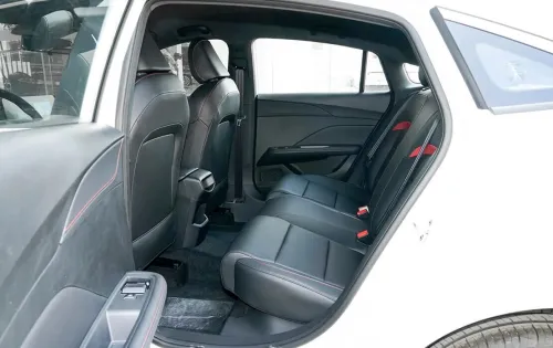 MG MG5 2026 Basic 4
