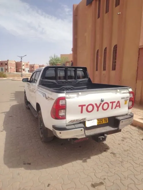 Toyota Revo  2025 2025