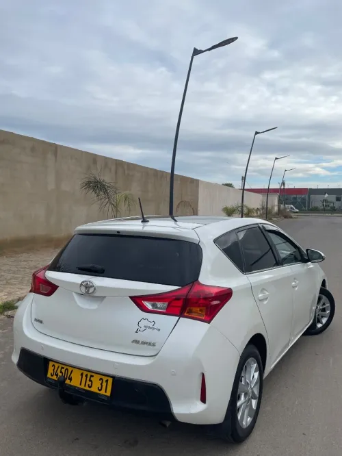Toyota Auris 2015 Dynamique +