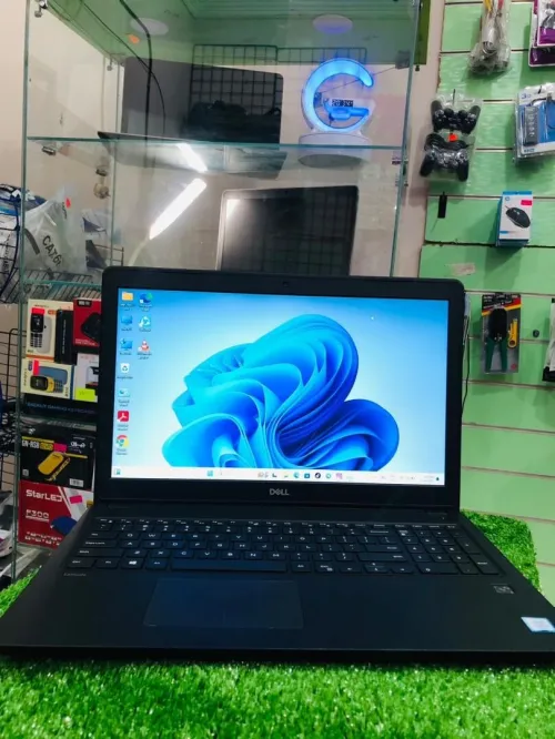 DELL 3580 i5 7ème 8GB RAM 256GB SSD 15.6" 47800DA