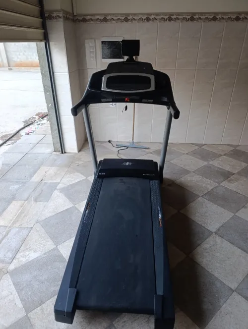 Tapis roulant électrique état neuf 