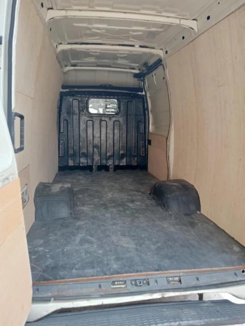 Iveco C11 2000