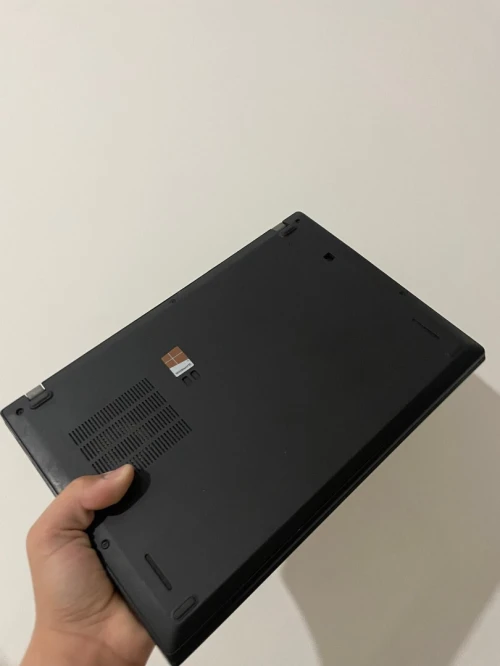 Lenovo ThinkPad x280 8gb 256 SSD intel i5 8th gen
