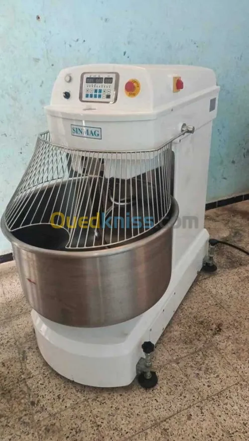 بيترا SINMAG 75 kg للبيع جديدة خادمة شهر ونص 