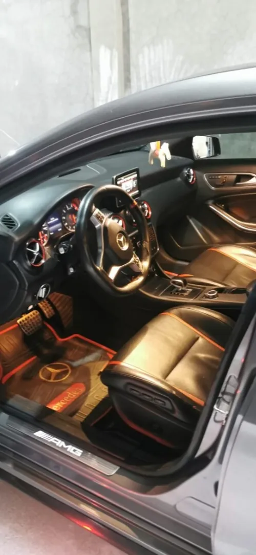 Mercedes A49 2016 