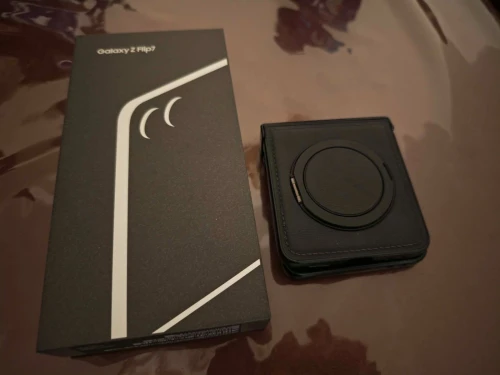 Sumsung Galaxy z flip 7