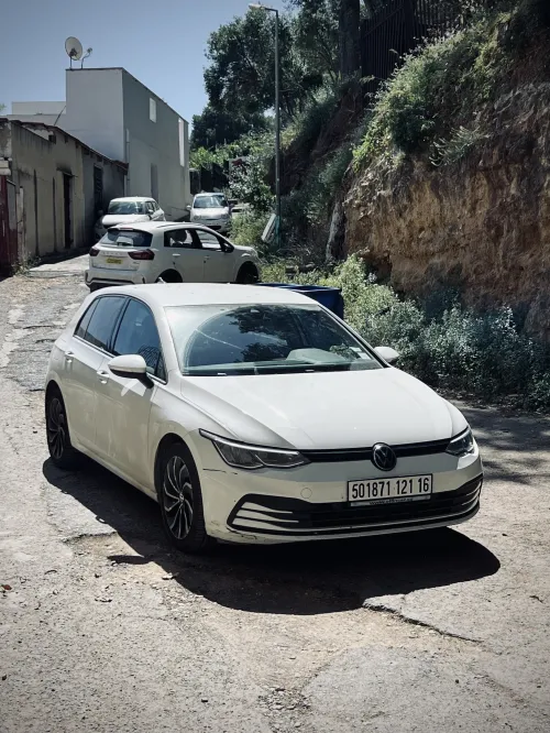 Volkswagen Golf 8 2021 Life Plus