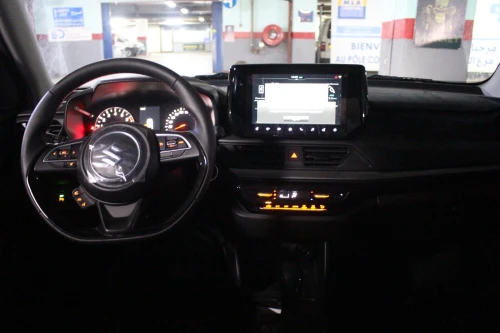 Suzuki Swift 2025 GLX