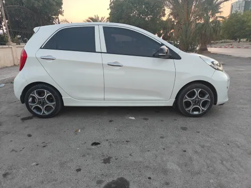Kia Picanto 2015 Robot