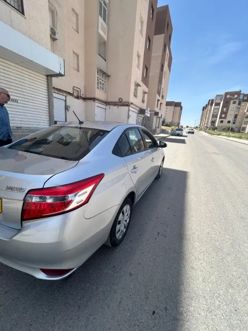 Toyota Yaris 2015 Style