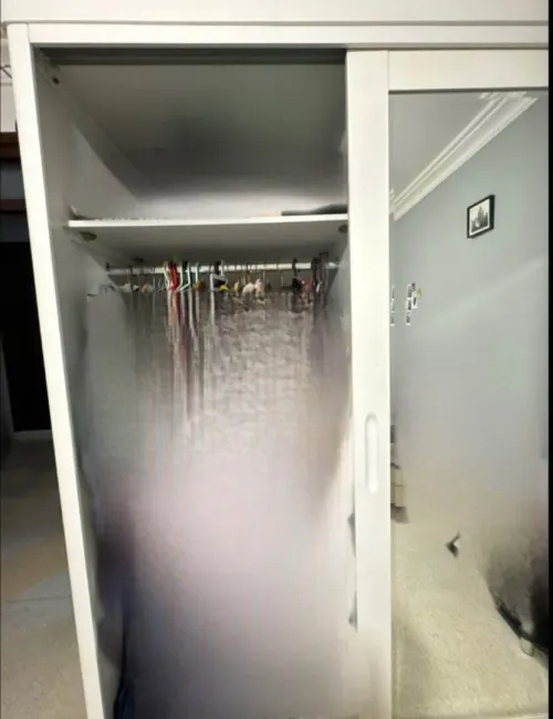 Armoire blanche en hêtre / miroire