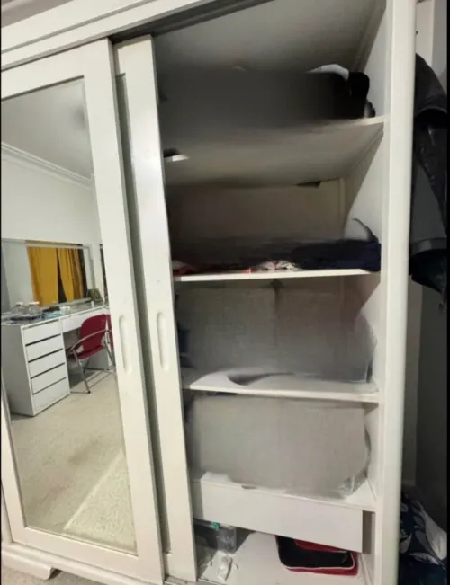 Armoire blanche en hêtre / miroire