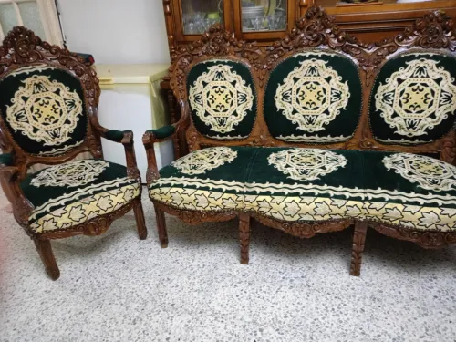 Des fauteuils 