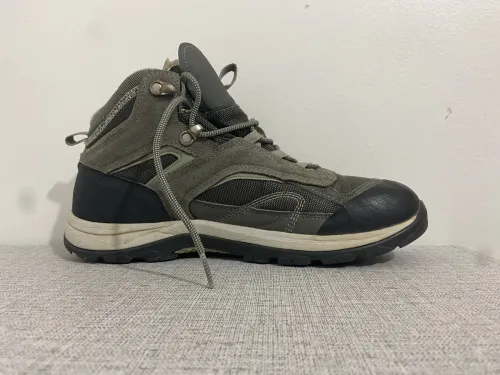 Chaussures de Randonnée Décathlon Homme Taille 42.
