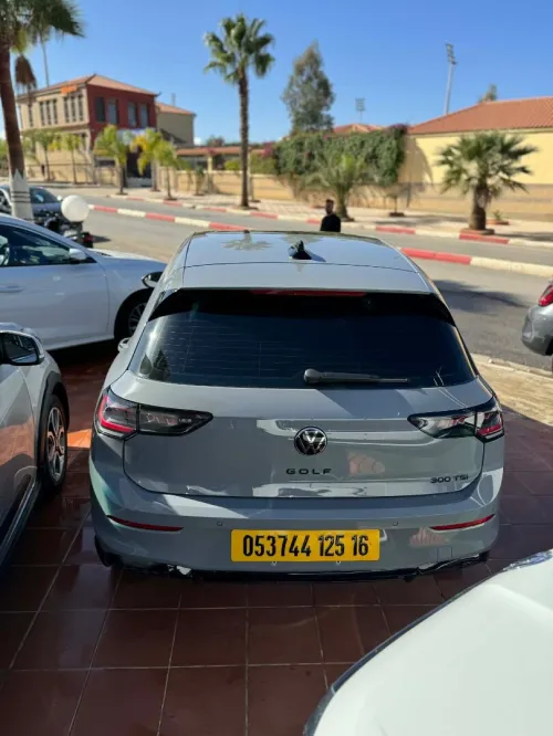 Volkswagen Golf 8.5 2025 Black édition