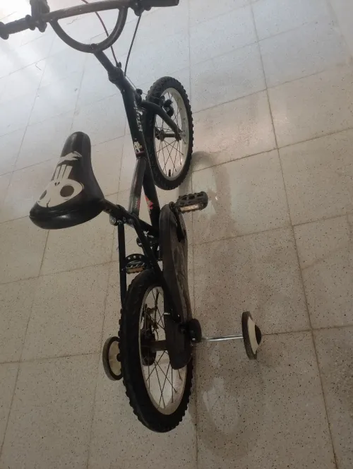 Vélo دراجة