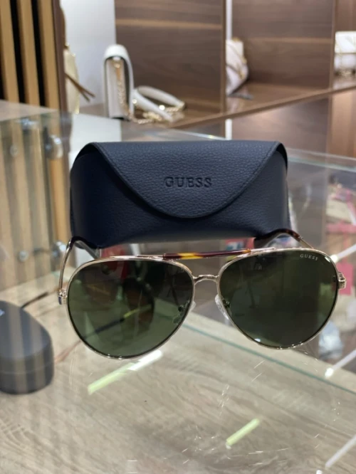 Lunettes de soleil guess Aviateur (unisexe) ) 