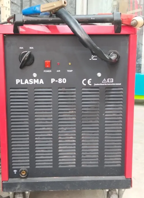  "Découpeur Plasma BOSJOB U0273V Très bon état avec accessoires