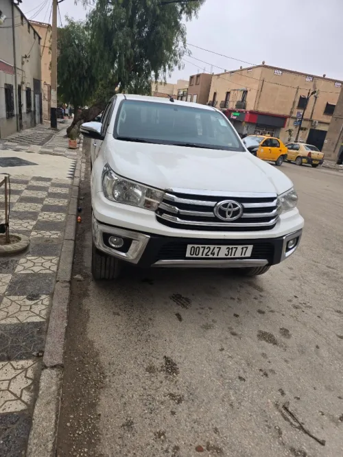 Toyota Hilux 2017 LEGEND DC 4x4 Pack Luxe