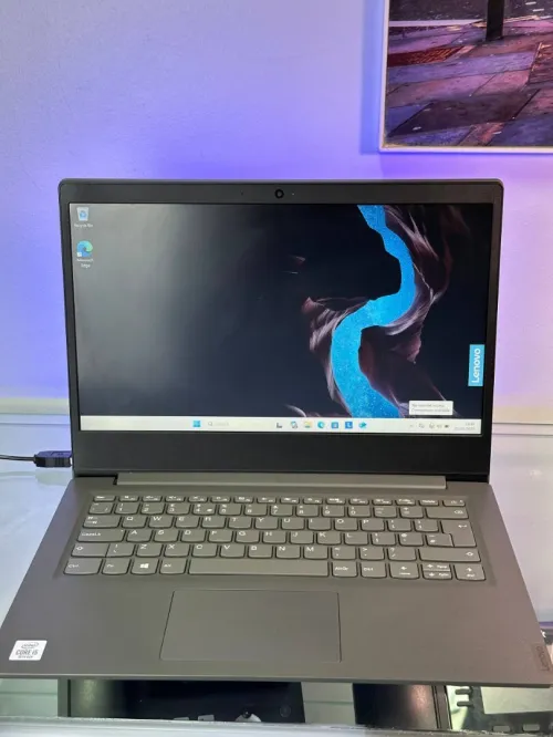 Pc lenovo v14 iil