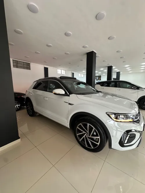 Volkswagen T-Roc 2025 Full options