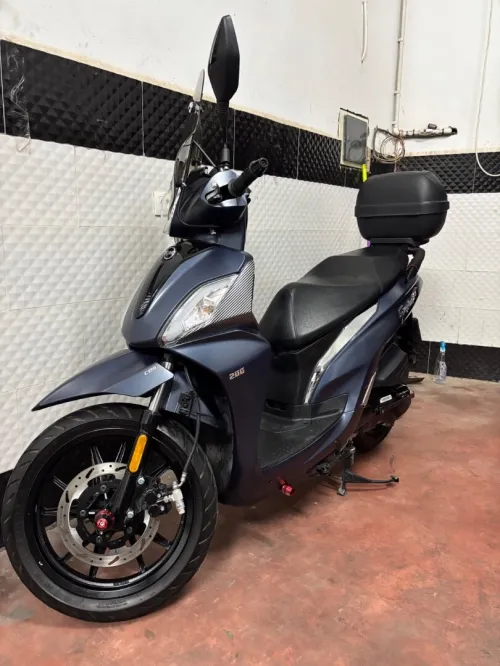 Sym St 200 2024