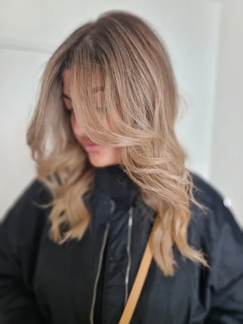 Coiffeuse coloriste