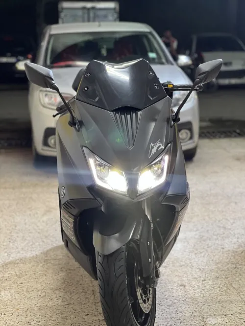 Yamaha T-max iron max 2015