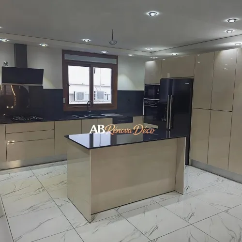 Cuisine en Egger Mdf High gloss