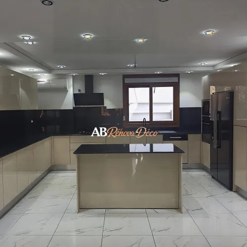 Cuisine en Egger Mdf High gloss