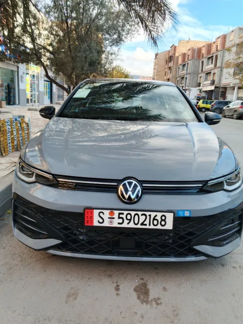 Volkswagen Golf 8 2025 R Black Edition 