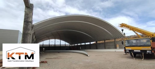 Charpente autoportante, hangar autoprtant, couverture autoportante