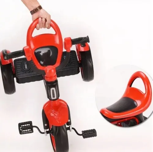 Tricycle à pédale pour enfants avec musique Led