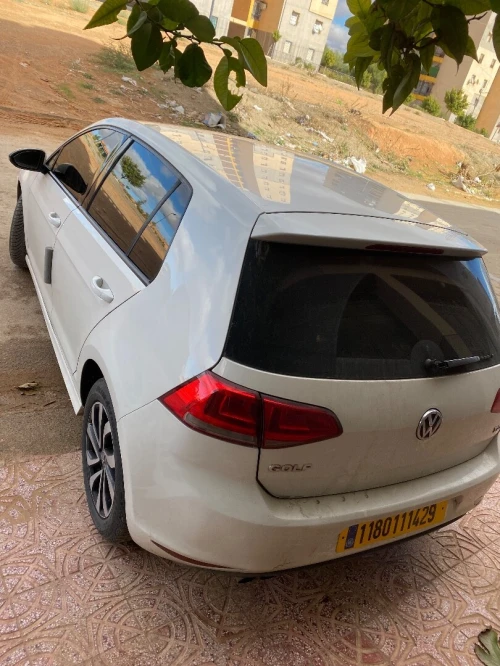 Volkswagen Golf 7 2014 Trendline +