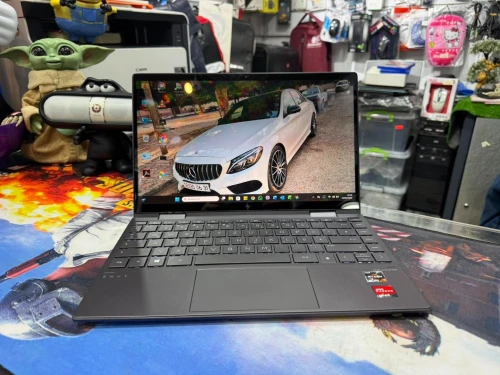 Laptop HP Envy x360 Convertible Ryzen 7 série 4000 à ne pas rater