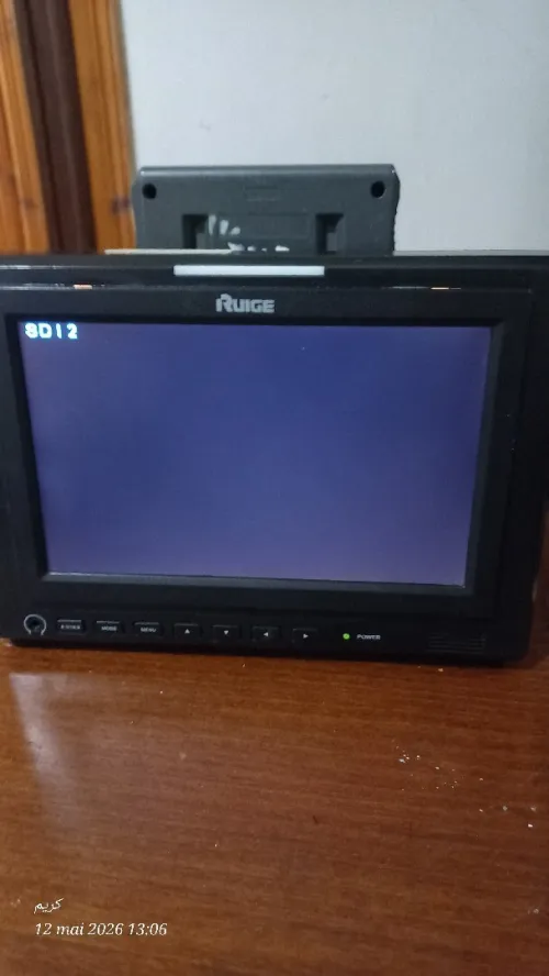 Monitr 9 pouces marque RUIGE