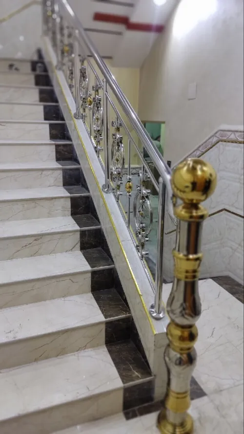 Minuiserie inox نجارة الانوكس