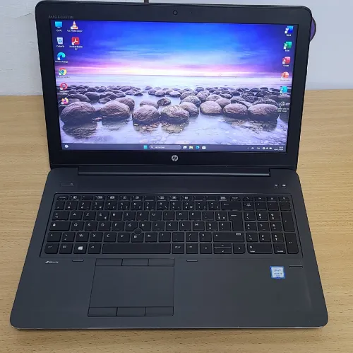 Hp ZBook 14 G3 15.6 Pouces Full HD GPU Nvidea M2200M 2GB VRam i7 6eme HQ 16 GB DDR4 512 GB SSD