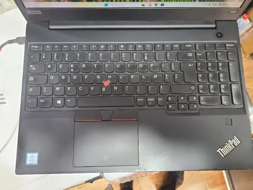 Lenovo Thinkpad E580 15.6 Pouces Full HD i5 8eme Vpro 8 GB DDR4 256 Gb Ssd Nvme