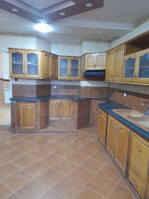 Location Appartement Niveau de villa F4 Alger Mohammadia