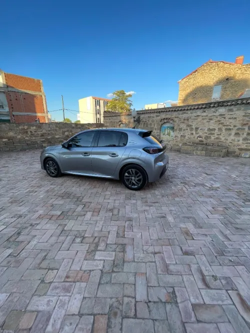 Peugeot 208 2022 Style