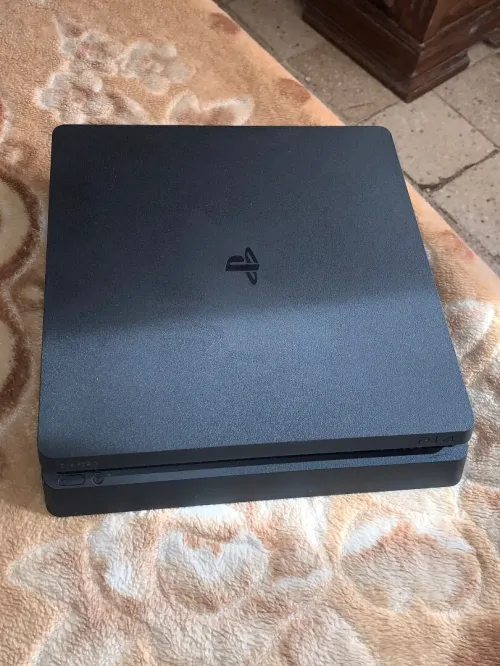 Ps4 slim