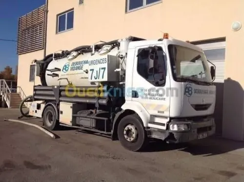  Camion VIDANGE NETTOYAGE DÉBOUCHAGE 