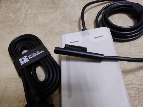 Chargeur Microsoft surface 39w