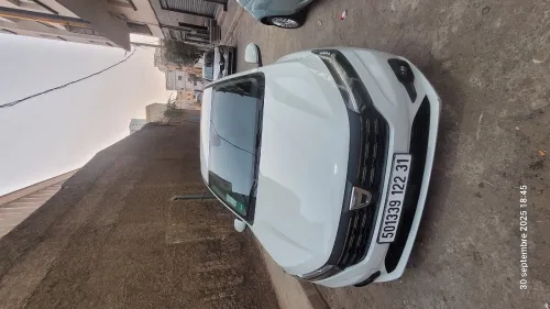 Dacia Sandero 2022 