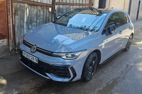 Volkswagen Golf 8 2026 R-Line