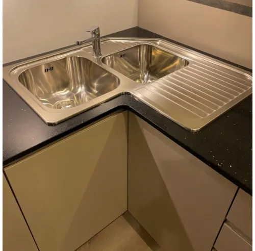Éviers de cuisine en vrai inox 18/10