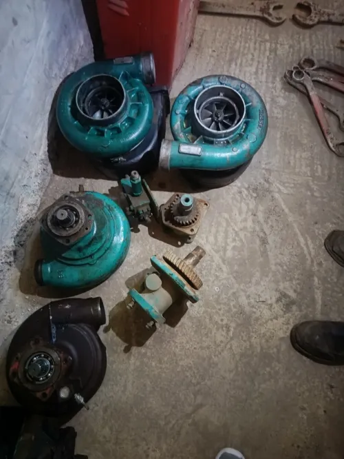 Pièce de rechange KTA 50 cummins +perkins