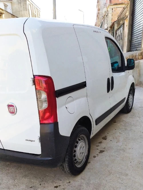 Peugeot Bipper 2015 fiat fiorino